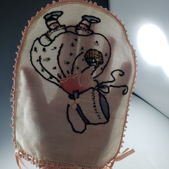 Estate VTG Childs Drawstring Purse Lavender Sachet Hand Embroidered Girl Bonnet - Picture 7 of 7